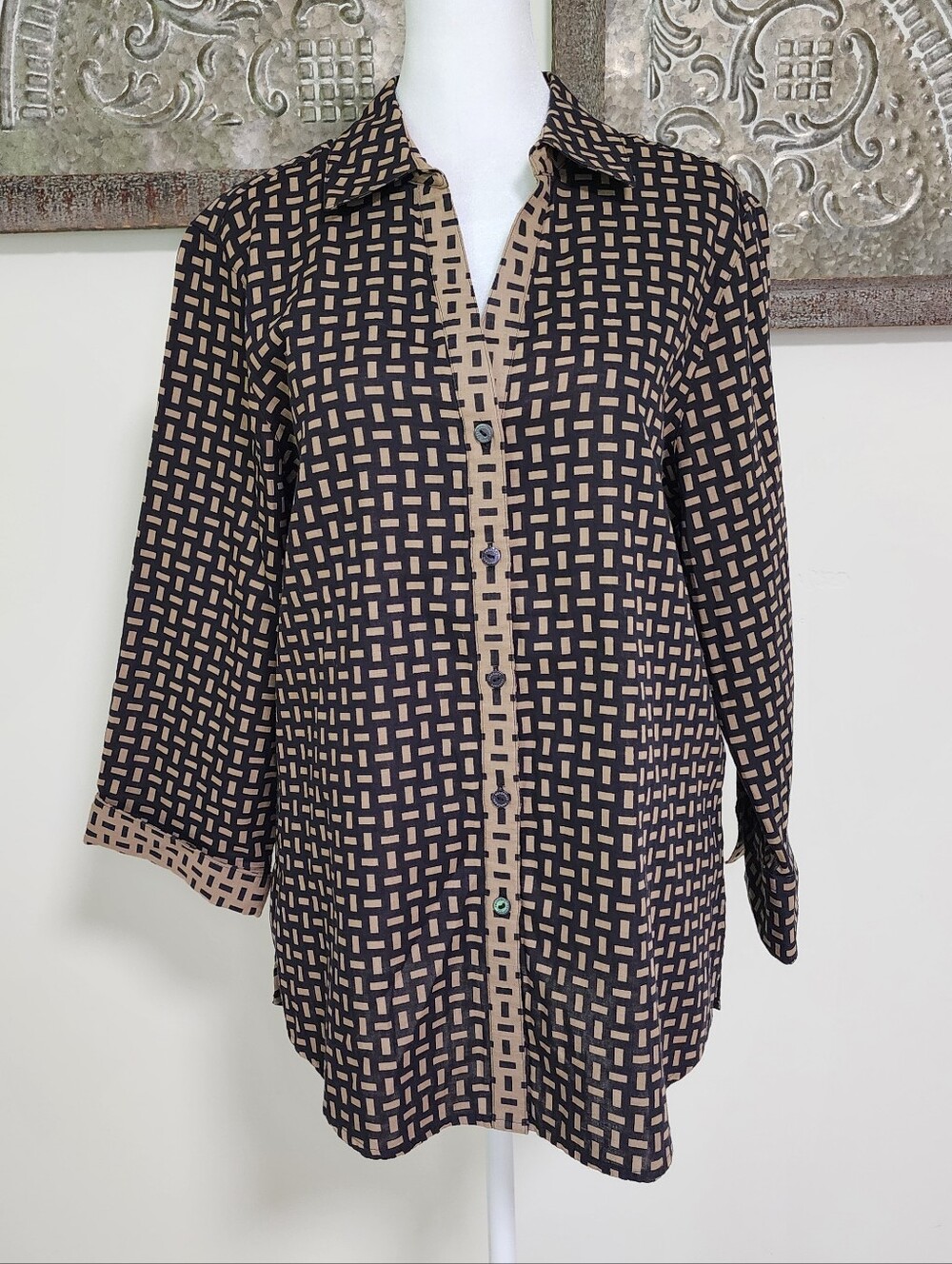 Foxcroft Black and Tan Geometric Button-Down Shirt